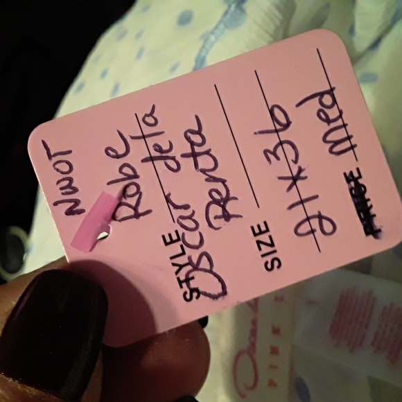 NWOT Medium Oscar De La Renta Feminine And Girly Two-piece Lingerie Set - Picture 9 of 14